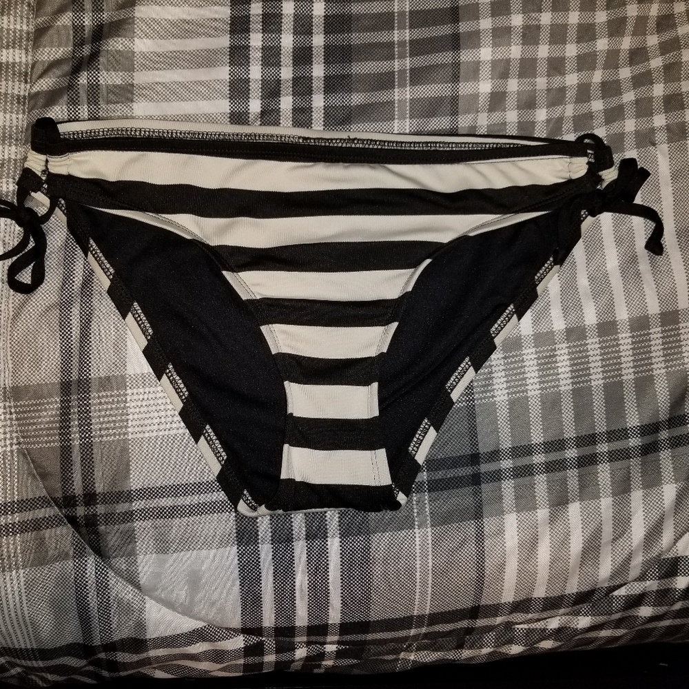 Bikini Sets - image 3